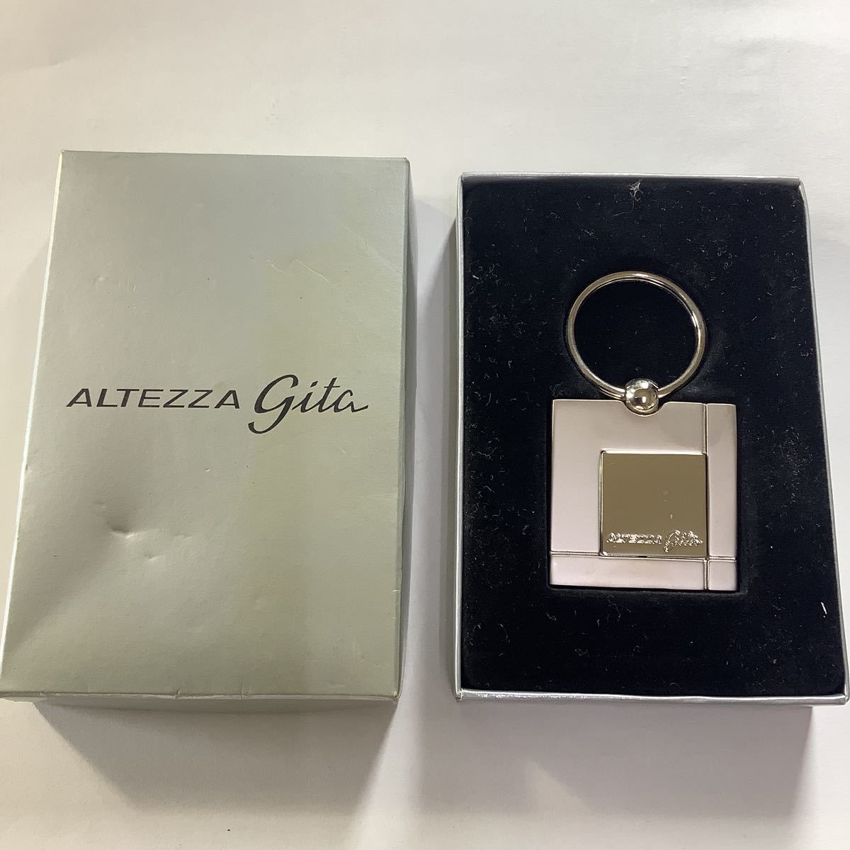 アルテッツァジータキーホルダー4つ アルテッツァジータキーホルダー4