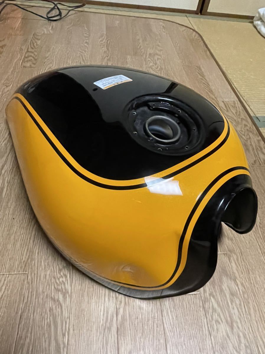 ゼファー750 イエローボール kawasaki ガソリンタンク ニッキー