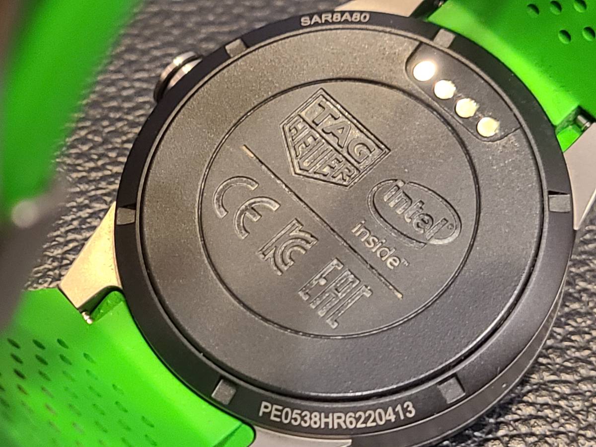コネクテッド タグ・ホイヤー SAR8A80 グリーンラバー HEUER 新品)TAG 