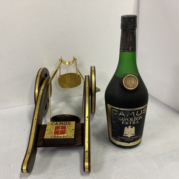  S215-38332-3 CAMUS NAPOLEON EXTRA LA GRANDE MARQUE カミュ ナポレオン エクストラ グランマルキ ブランデー 40% 700ml 未開栓 ⑦(カミュ)｜売買されたオークション情報、yahooの商品情報をアーカイブ公開 - コニャック