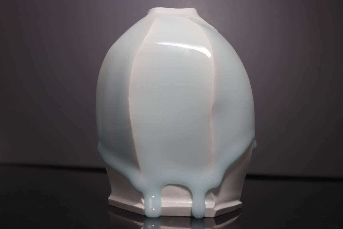 再再販！ 【hiro】期間限定セール！名品！！ 加藤 委 作 青白磁花器