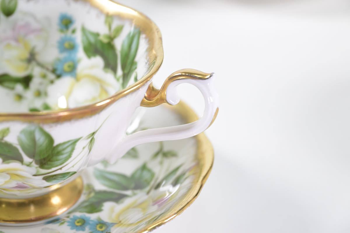 SU/232 ロイヤルアルバート カップ＆ソーサー 5客 廃盤品? Royal Albert