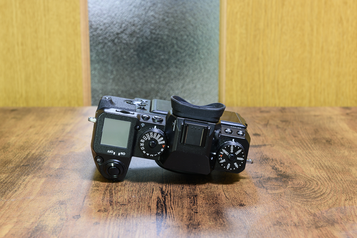 富士フイルム X-H1 新品同様 + おまけ 【公式通販】