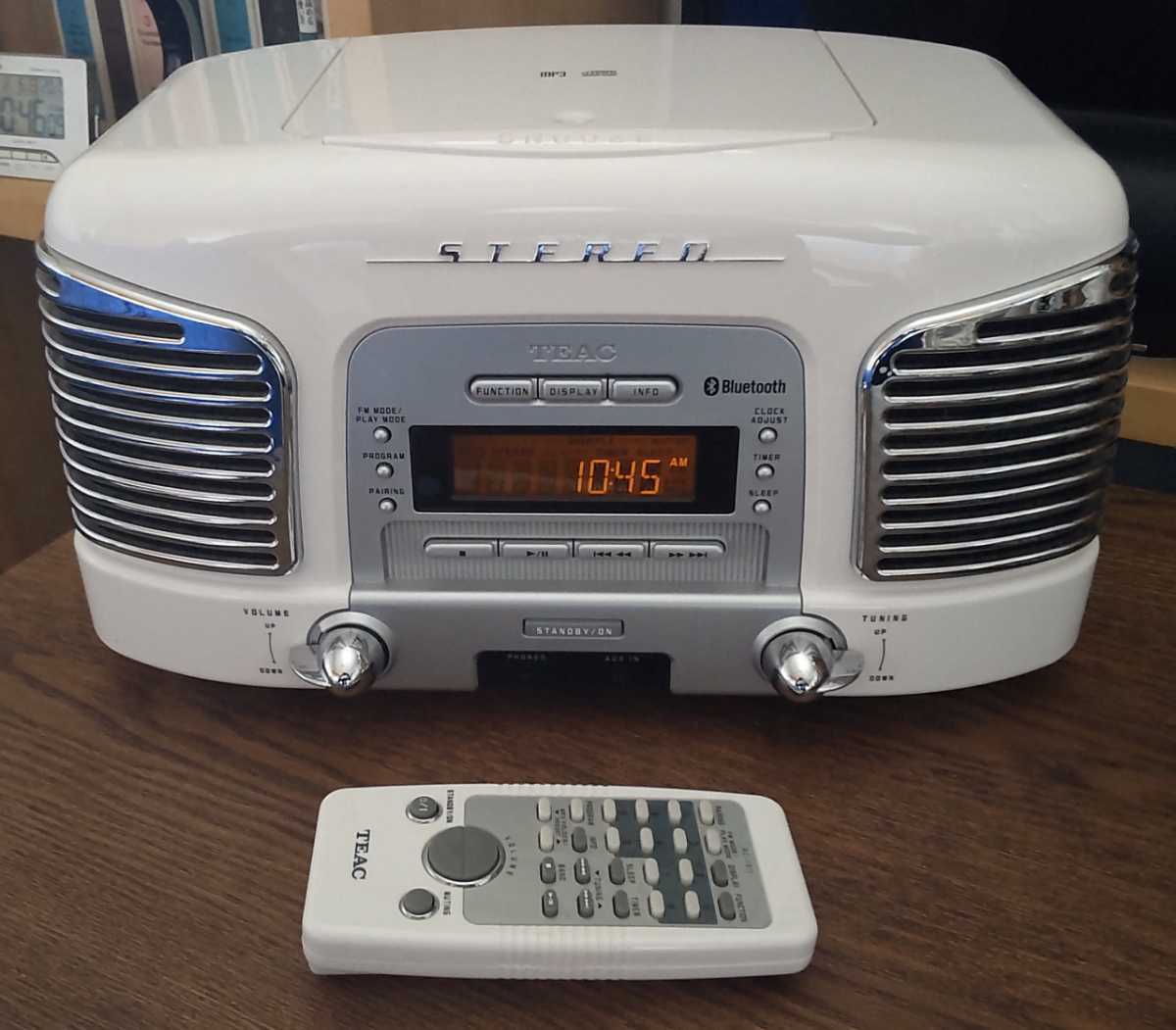 【ジャンク品CD不可】TEAC SL-D930 BluetoothCDプレーヤー TEAC SL-D930 Bluetooth 希少動作品 ⁄CD⁄ラジオ レッド｜Yahoo!フリマ CD