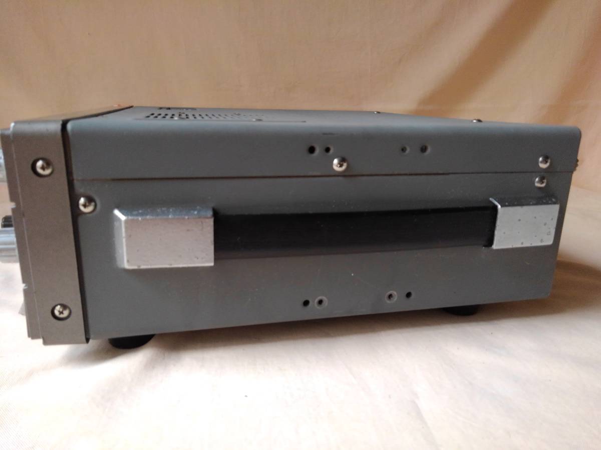 ☆KENWOOD TS-430V HFトランシーバー 通電確認済み ジャンク扱い 