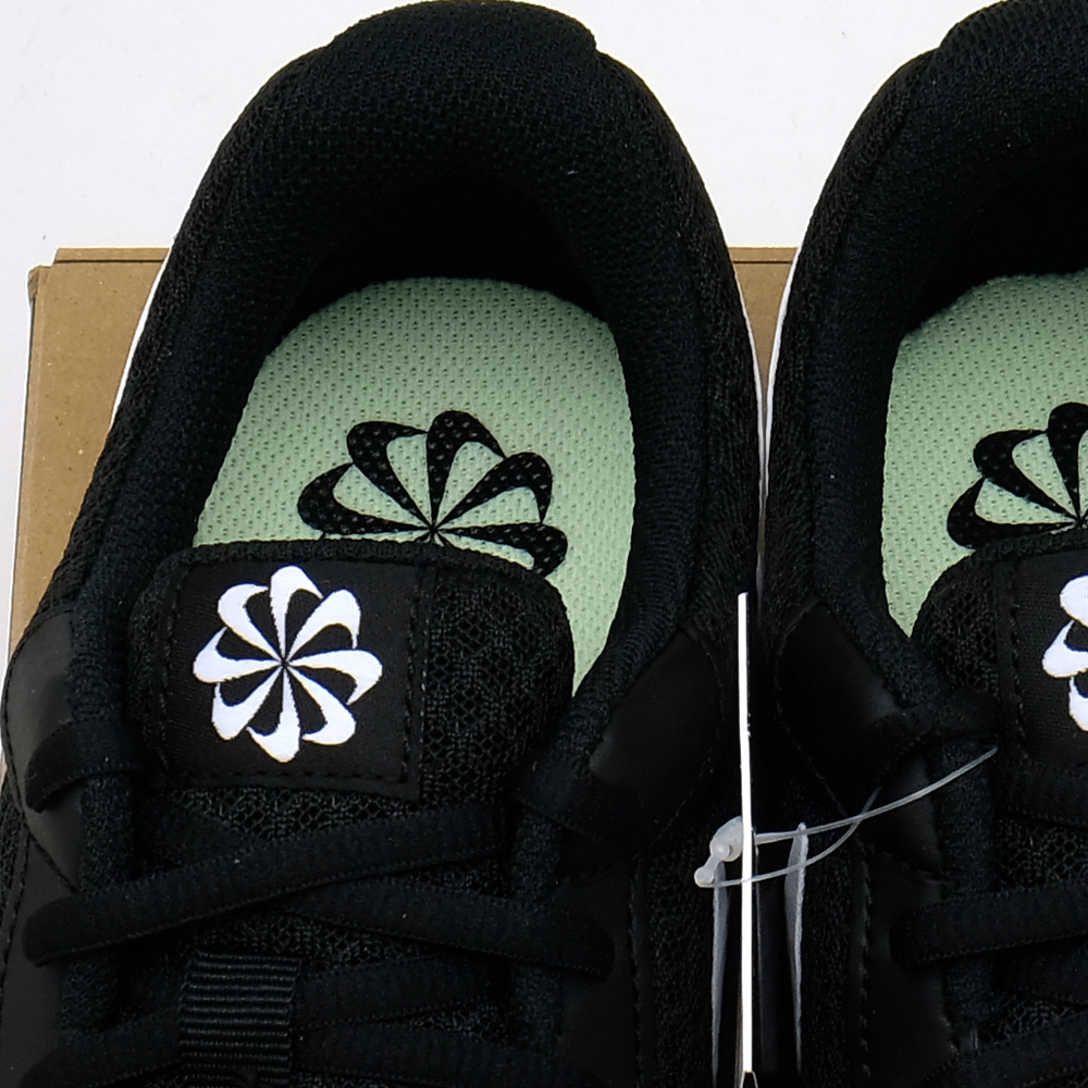 全国 ナイキ スニーカー レディース タンジュン ブラック ホワイト 黒 白 23 5cm Nike 正規品 スポーツ ランニング 通勤 女性 23 5cm 売買されたオークション情報 Yahooの商品情報をアーカイブ公開 オークファン Aucfan Com