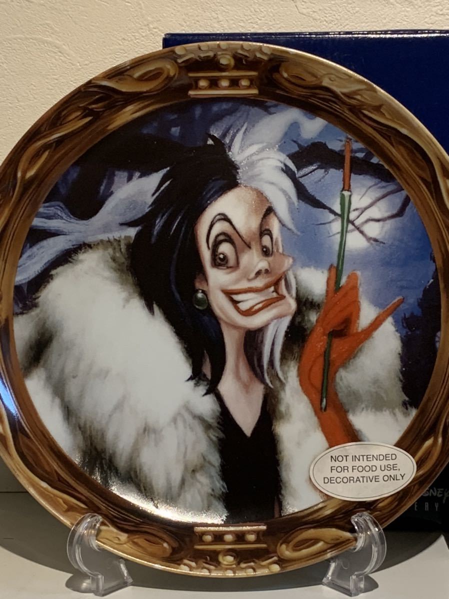 Disney villains リミテッドエディション絵皿 クルエラ59/2500