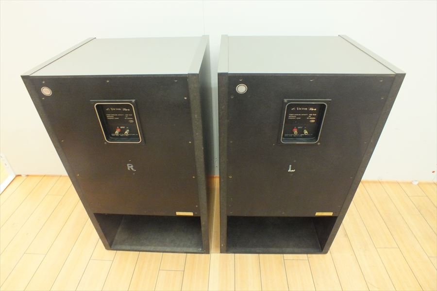 ☆ Victor ビクター FB-5 スピーカー 中古 220507M4251 FB-5 - Victor Victor&frasl;ビクター 1975年製のビクターFB-5フォールデッドホーンスピーカー、超レア fb5(スピーカー)の中古