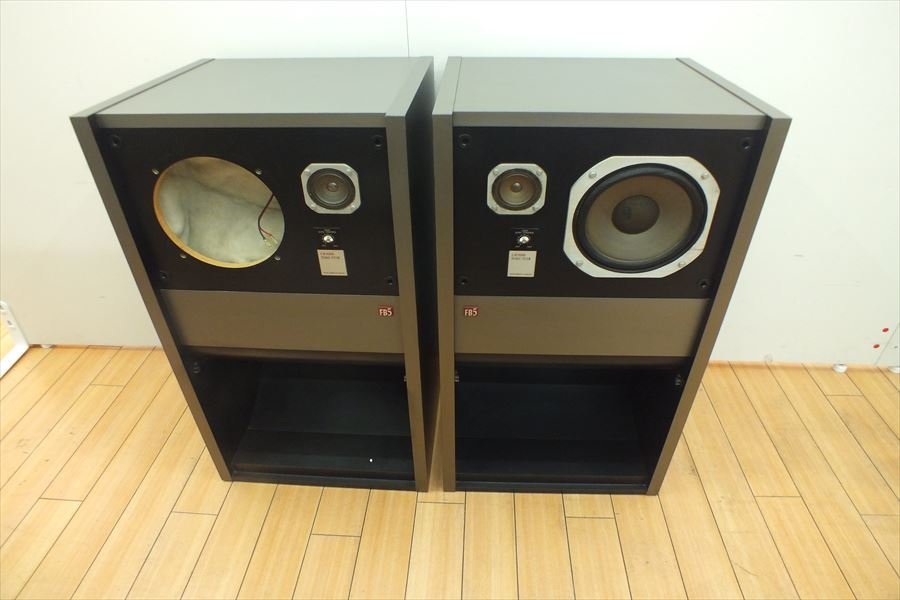 ☆ Victor ビクター FB-5 スピーカー 中古 220507M4251 FB-5 - Victor Victor&frasl;ビクター 1975年製のビクターFB-5フォールデッドホーンスピーカー、超レア fb5(スピーカー)の中古