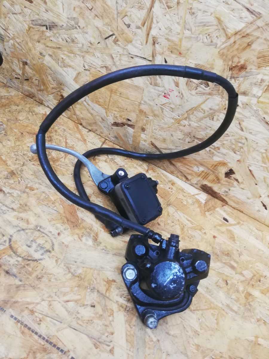 即配可 HONDA CB250T/CB400T 純正フロントブレーキキャリパー マスター