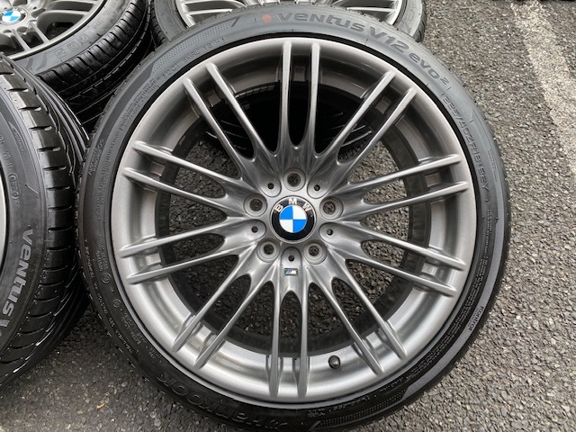 BMW E90.E92 M3純正 ダブルスポーク260M 18インチセット