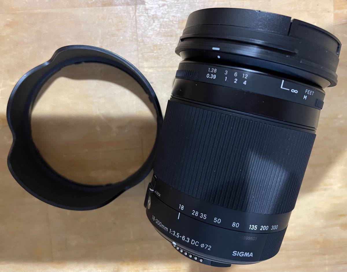 極上美品 シグマ(SIGMA) レンズ 18-300mm F3.5-6.3 DC MACRO OS HSM
