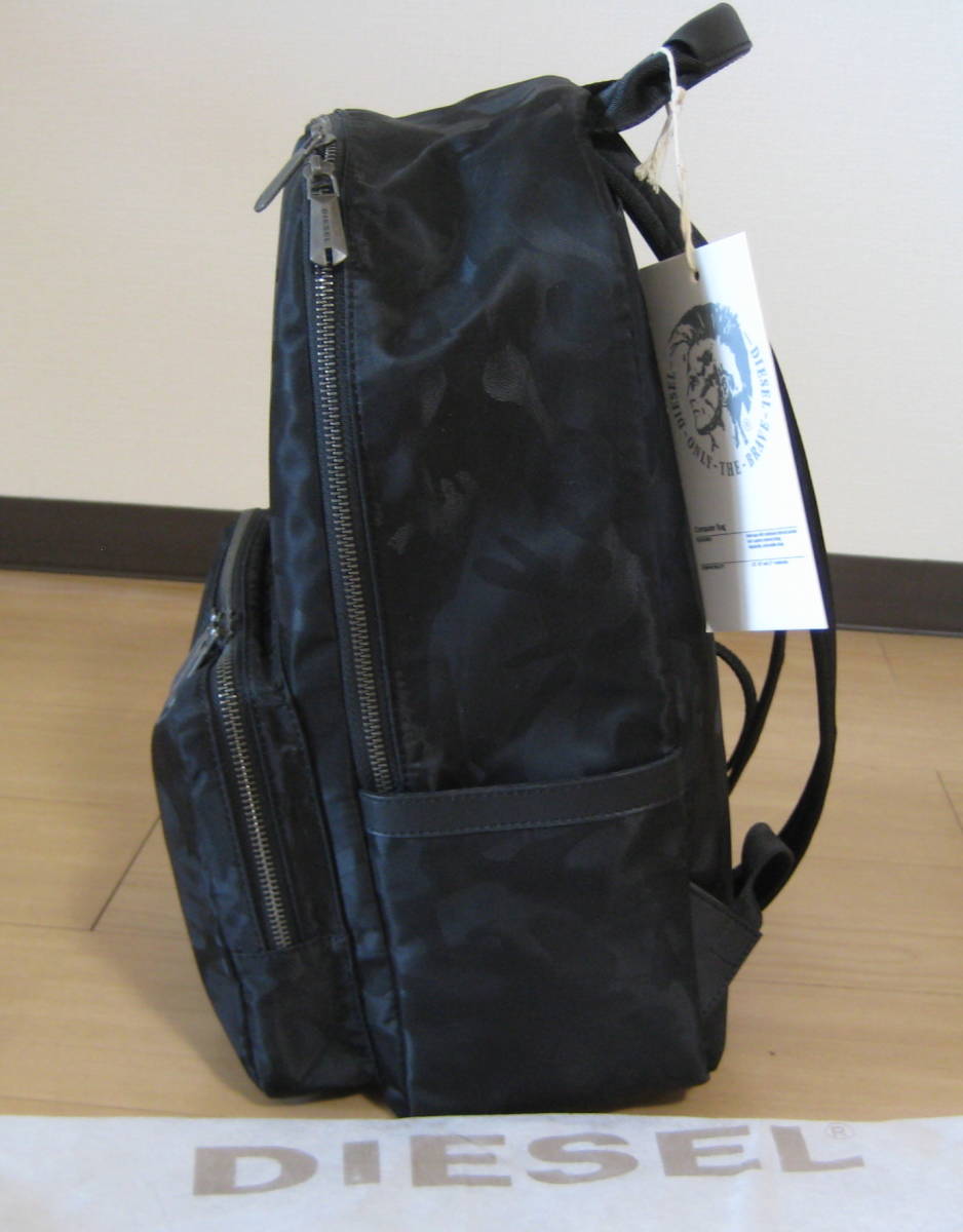 ☆新品 DIESEL ディーゼル リュックサック / バックパック 迷彩柄