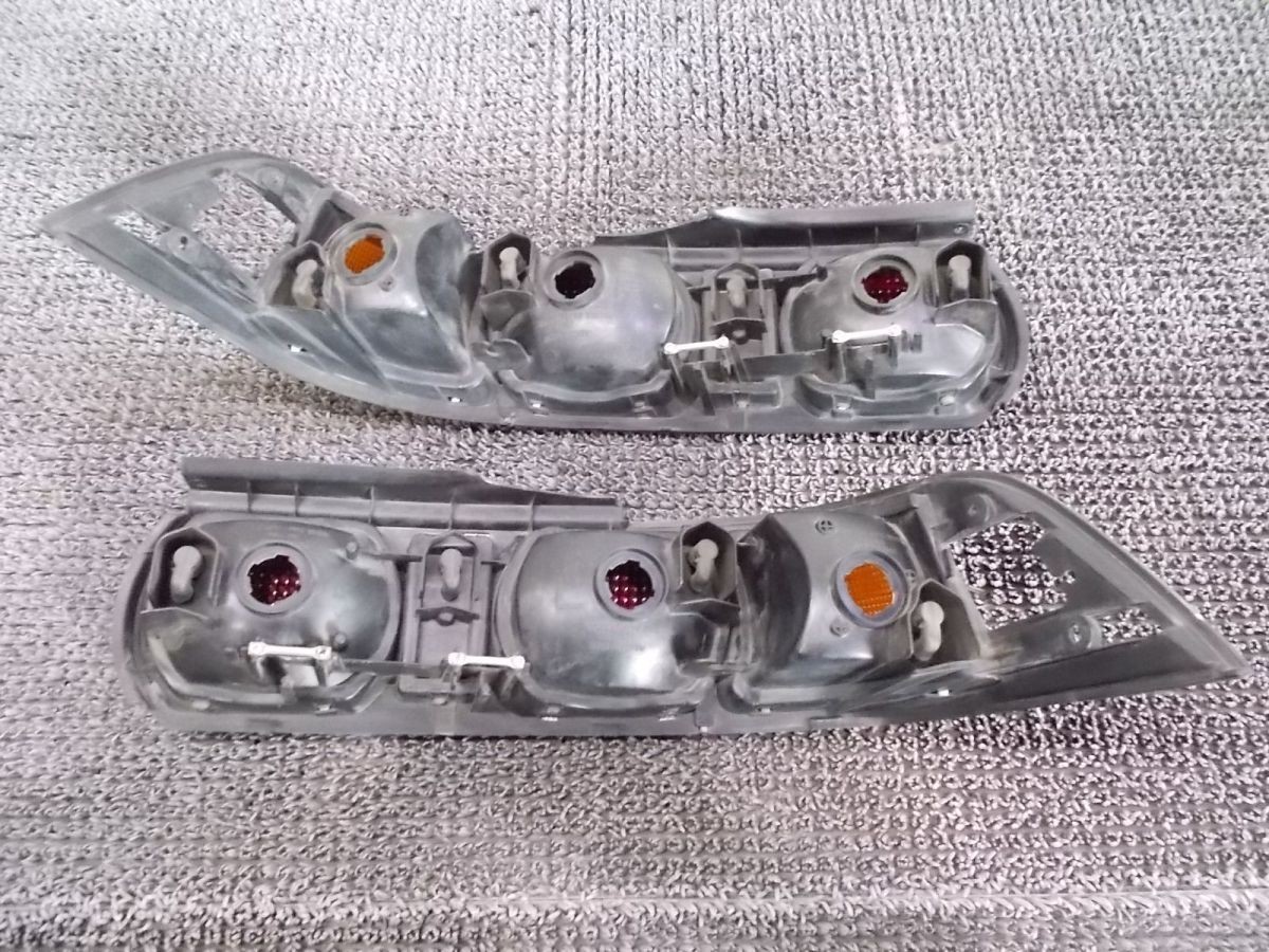 ☆希少!美品!激安!☆SW20 MR2 後期 純正 ノーマル テールライト 