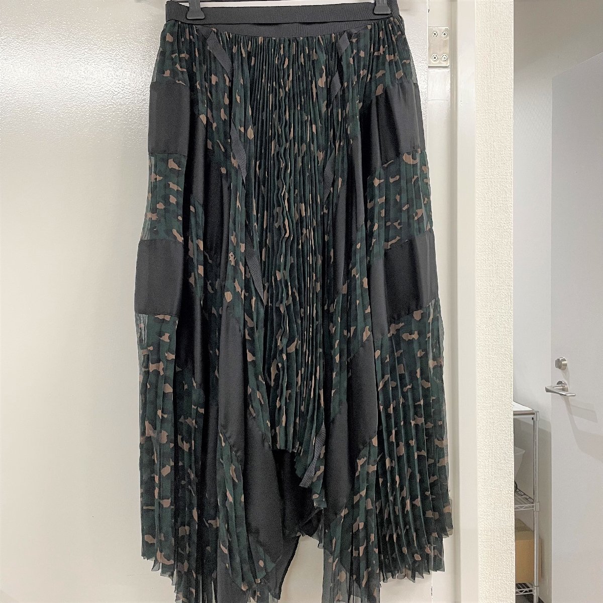 sacai サカイ プリーツ ラップスカート 19-04553 アシンメトリー
