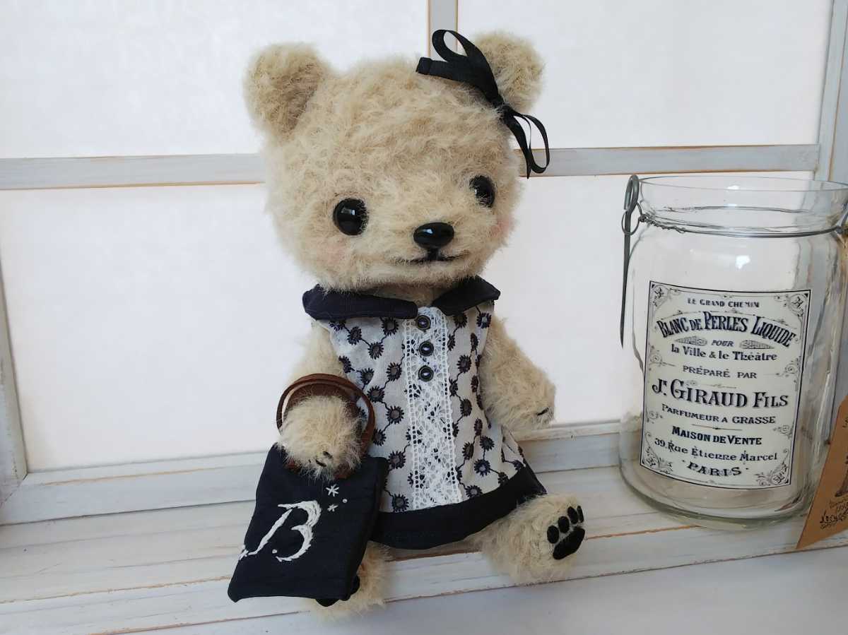 ぬいぐるみ Little Pokke ♪テディベア、くまぬいぐるみ、ワンピースハンドメイド