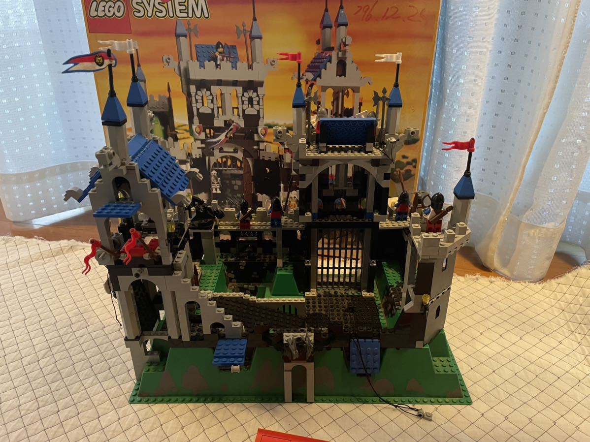 LEGO 6090 ロイヤルキング城 Castle レゴ お城シリーズ 説明書 LEGO 6090 ロイヤルキング城 Castle レゴ お城シリーズ 説明書