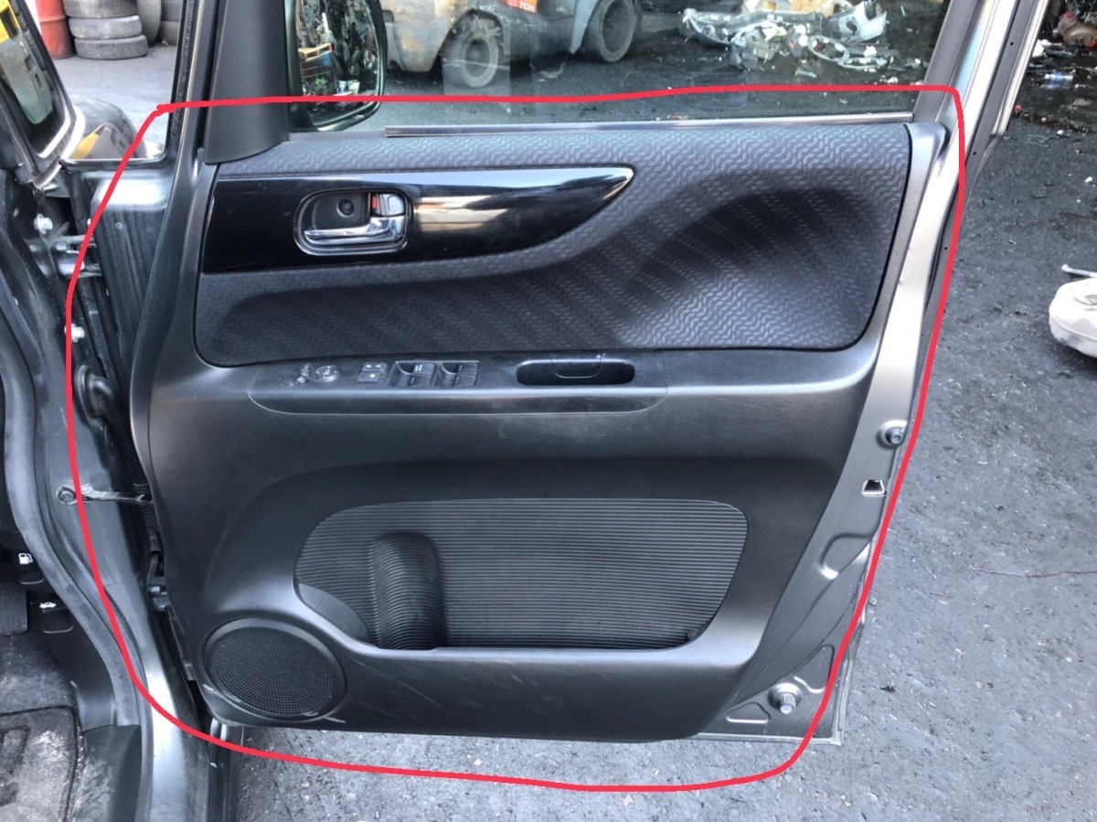 H25年 JF1 N-BOX カスタム ドア内張り 4枚セット スイッチ付き 中古品 即決