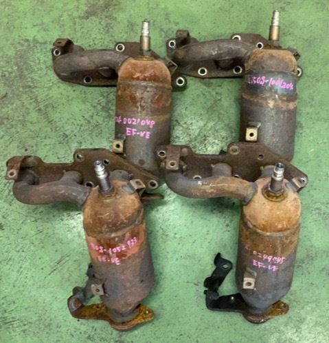 触媒 ムーヴ L150S ダイハツ 中古中古部品 キャタライザー 純正 0