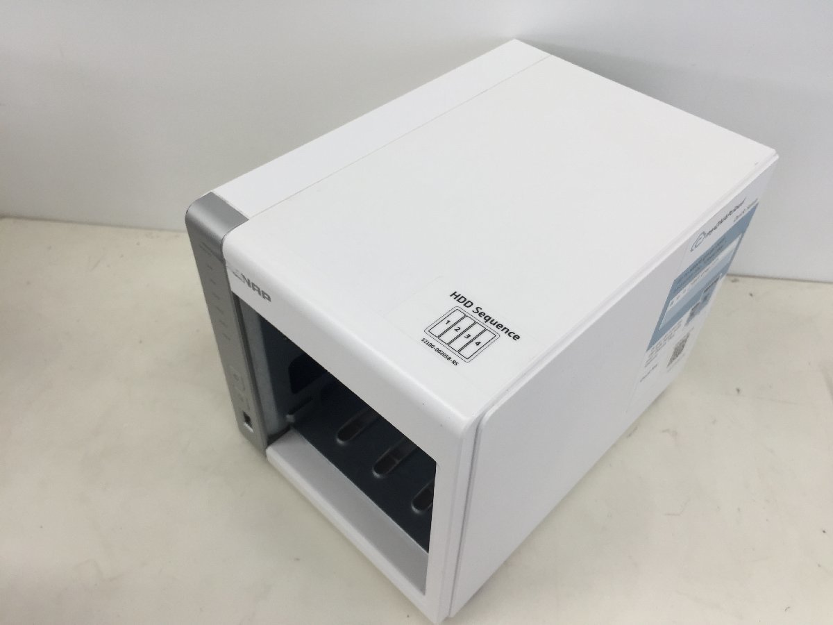 QNAP TS-431 NAS HDDなし 【ケースのみ】 現状品（管2B5） QNAP NAS 4ベイ