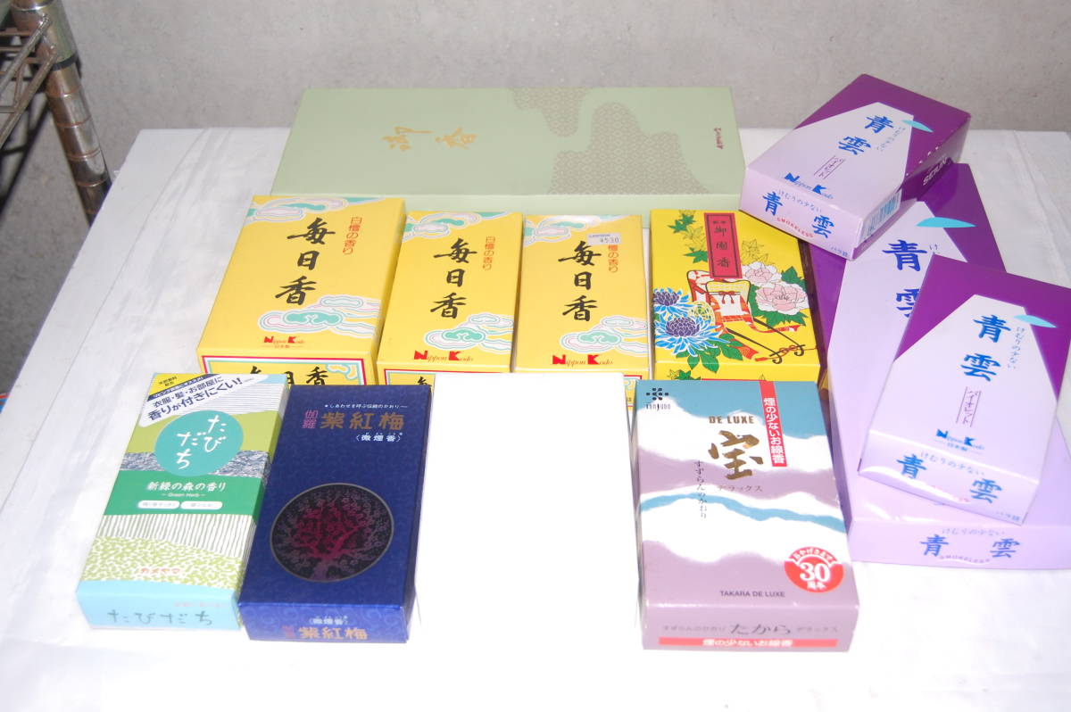 【HOT，新作登場】 仏具 線香 各メーカー大小線香 12箱 まとめて(線香)｜売買されたオークション情報、yahooの商品情報をアーカイブ公開 - オークファン 線香