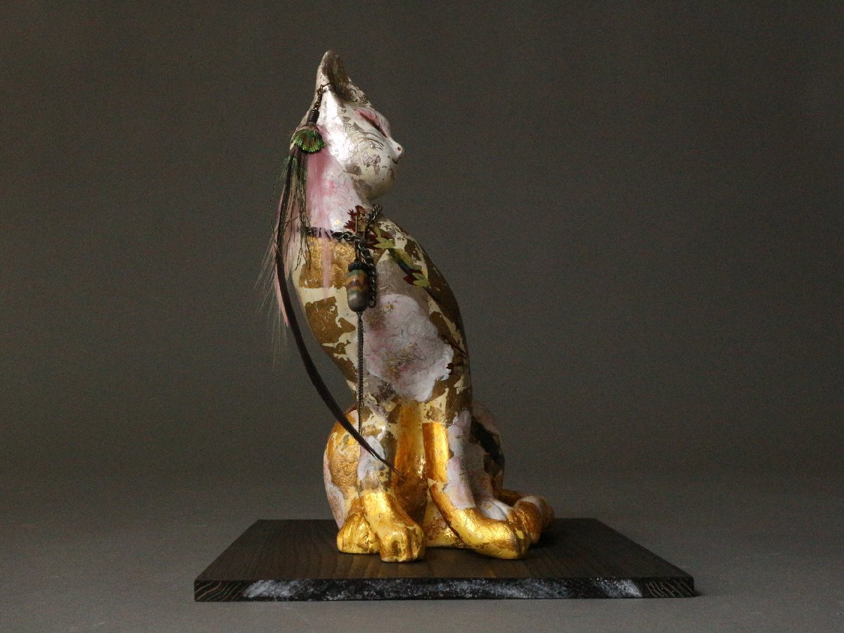 陶芸作家 蝉丸 作 「えきぞちか おぼろ桜文」 共箱 猫置物 創作陶人形