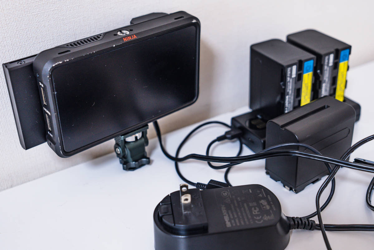 ATOMOS NINJA V 4K ProRes Raw モニター一体型レコーダー SSD RAW 