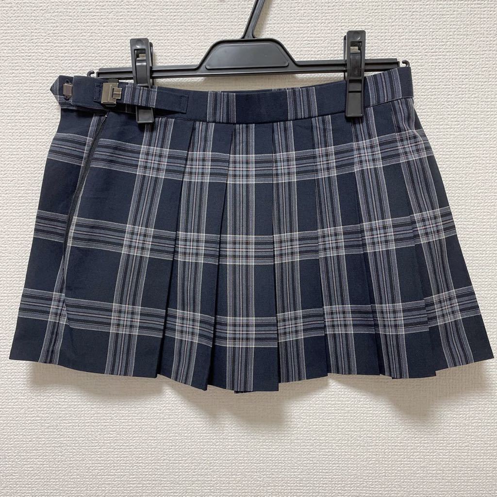 【人気，お得】 兵庫 明石南高校 制服 マイクロミニスカート W69 丈31 夏用(学生服)｜売買されたオークション情報、yahooの商品情報をアーカイブ公開 - オークファン 学生服
