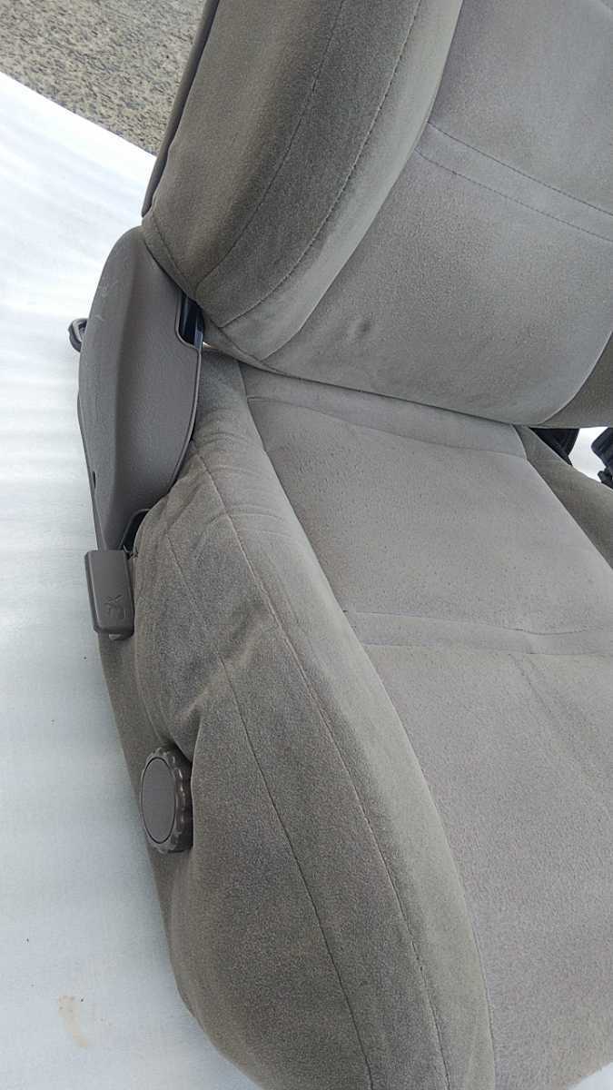 トヨタ ランドクルーザー80純正シート 助手席 パーツ 自動車メーカー別