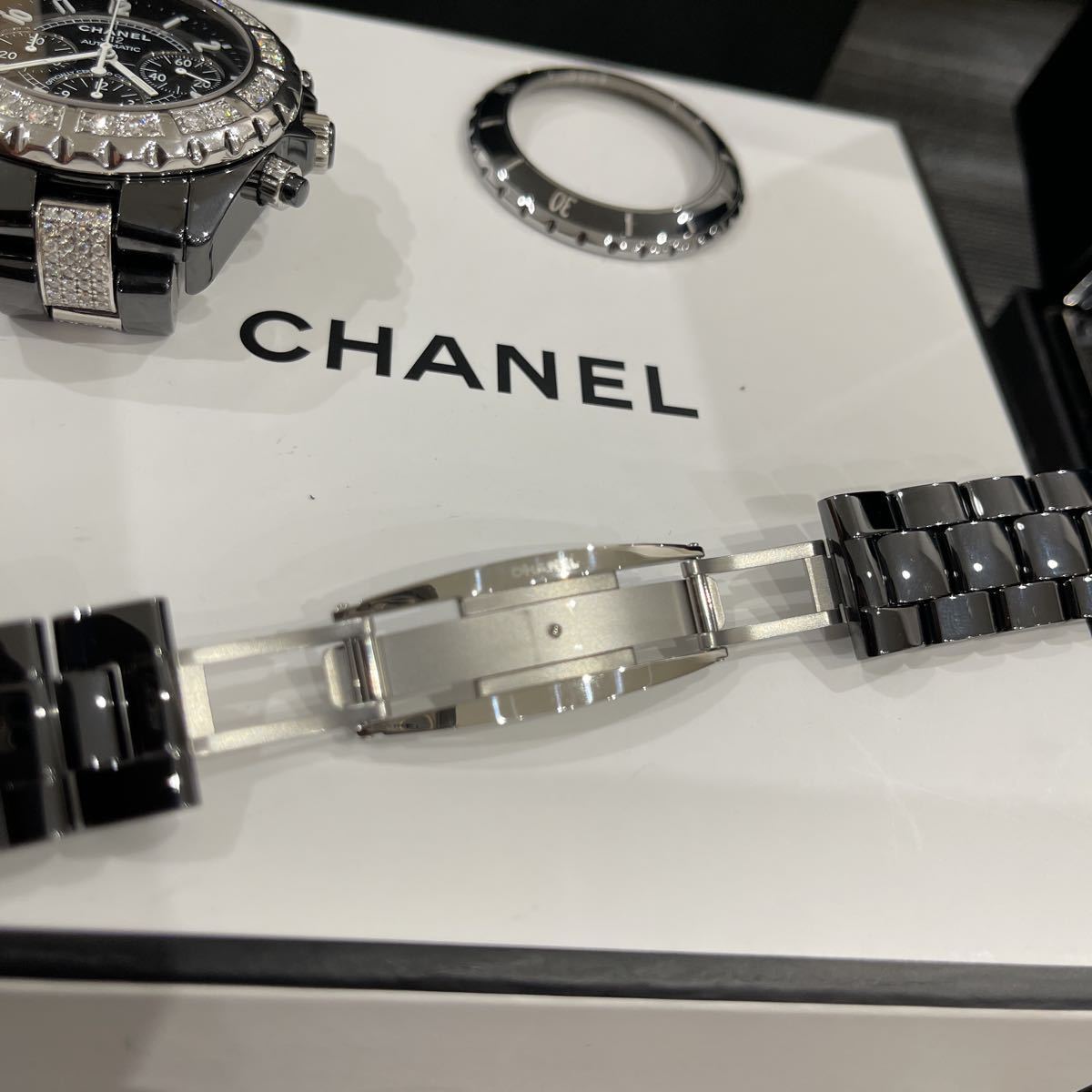 極美品 大粒ダイヤ CHANEL J12 41ミリ クロノ 黒 ダイヤ 自動巻 メンズ 