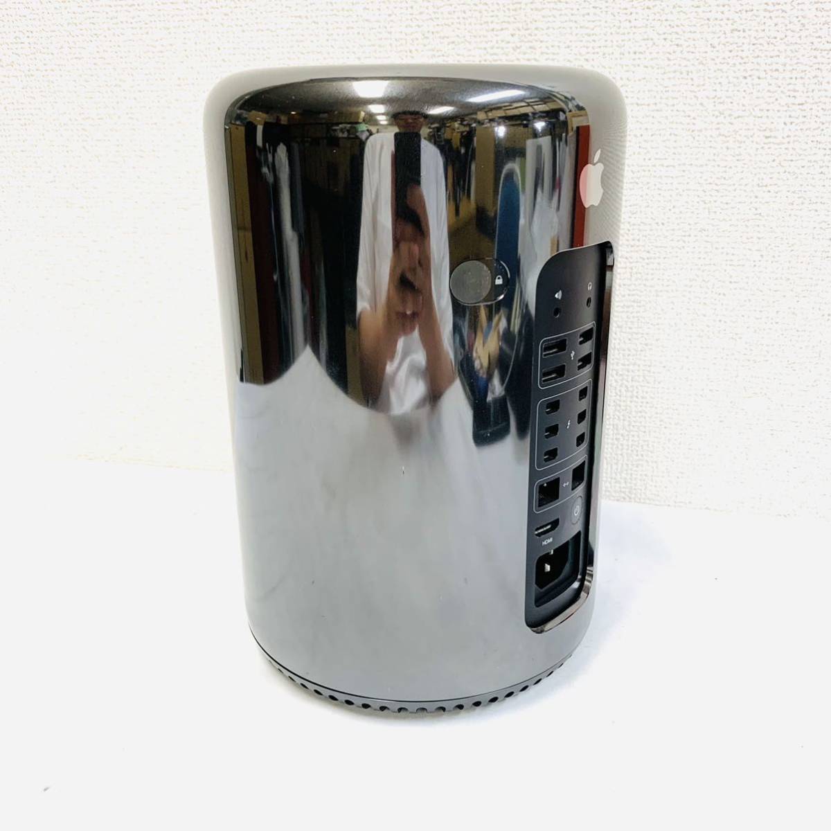 Apple Mac Pro Late 2013 2.7GHz 12コア Xeon E5 64GB 1TB AMD Apple Mac Pro Late 2013 2.7GHz 12コア Xeon E5 64GB 1TB AMD