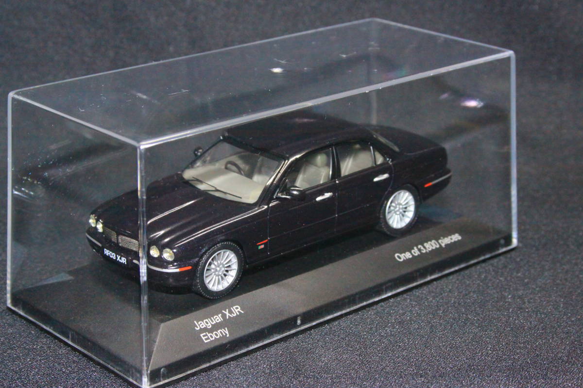 未開封!】Ж 未使用! 1/43 JAGUAR X350 XJR Vanguards CORGI