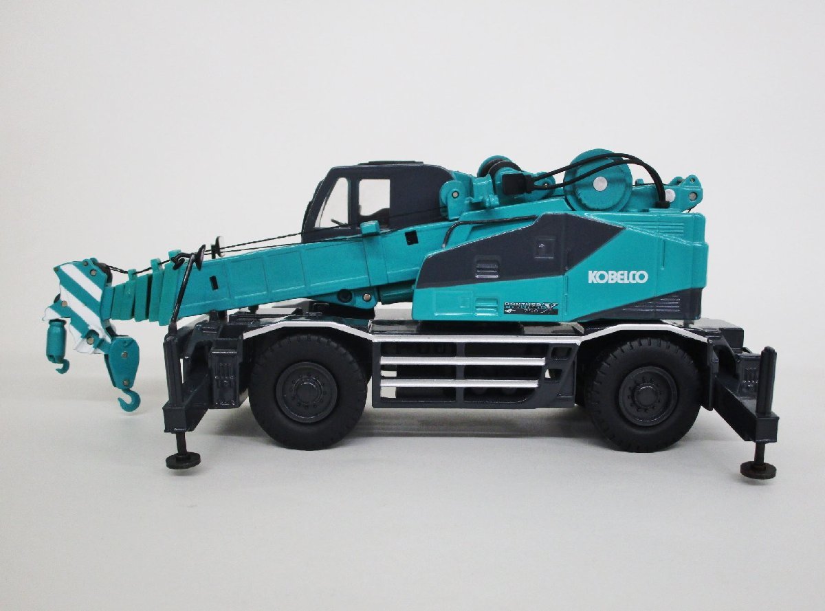 レッグス コベルコクレーン 1/50スケール KOBELCO PANTHER-X 250(特注