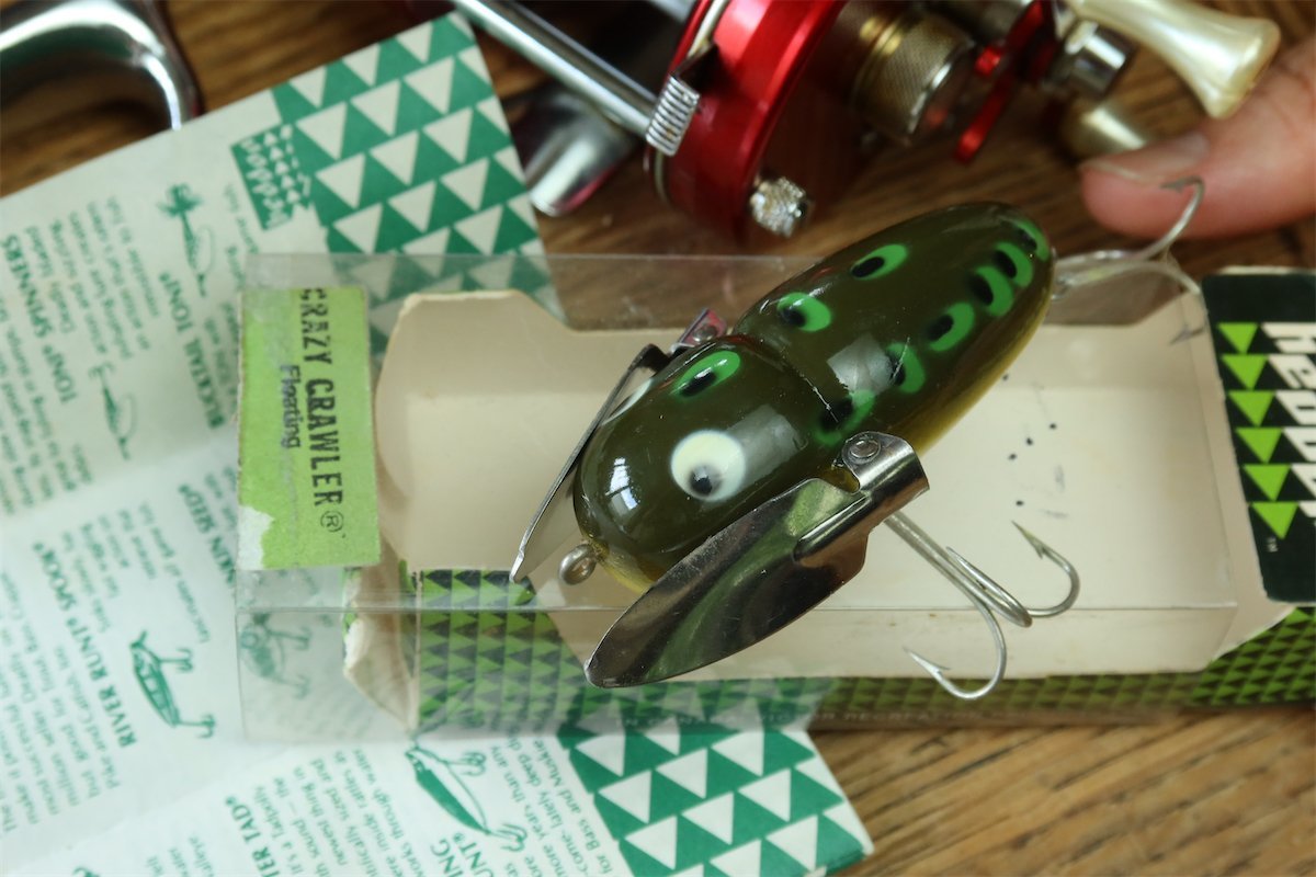 【驚きの破格値，定番】 70S HEDDON CRAZY CRAWLER SPOOK クレージークローラー ABU BALSA50 SMITH FENWICK UMCO ハトリーズ 全盛期のオールドルアー(ノイジー)｜売買されたオークション情報、yahooの商品情報をアーカイブ公開 - オー 淡水