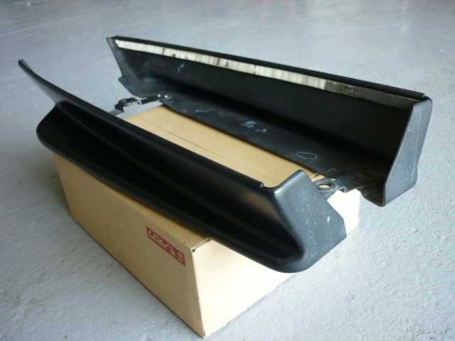 STI リヤサイドアンダースポイラー SG517VA500 レヴォーグVM4/VMG