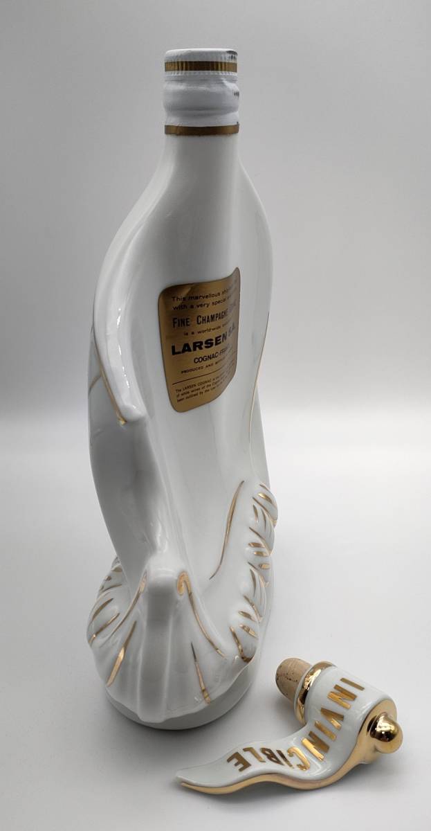 Larsen ラーセン シップ コニャック/陶器 ブランデー 1334g/船 白 舟 
