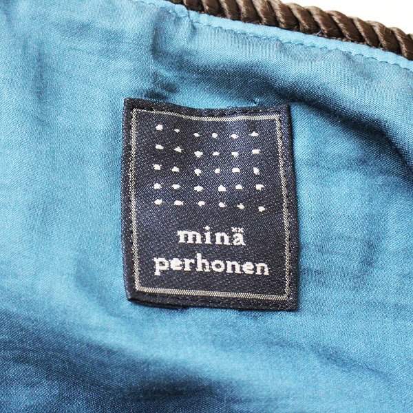 希少 人気アイテム mina perhonen ミナペルホネン winter flags 刺繍
