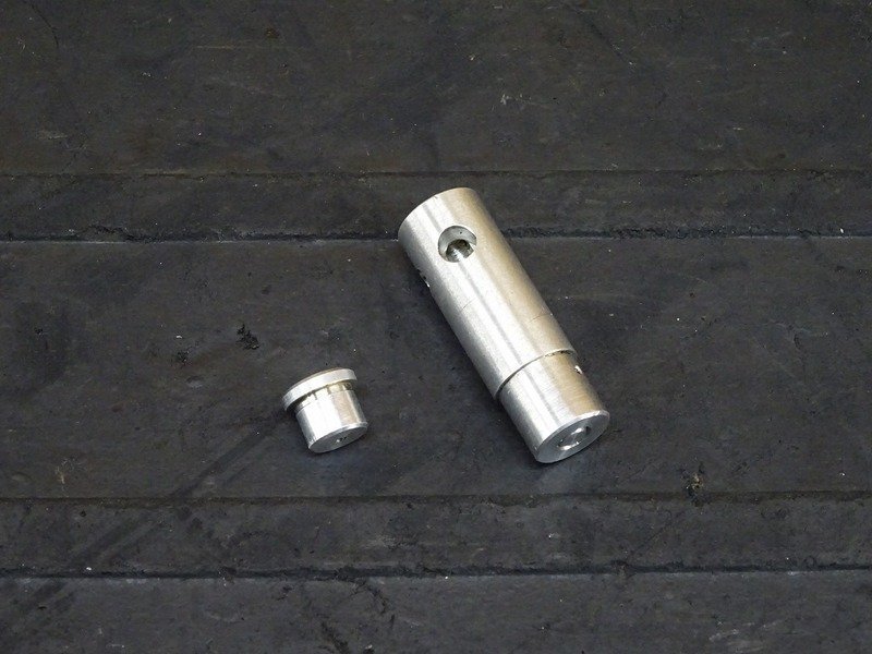 【220704】NC07E型エンジンパーツ◇ チェーンオイルフィードノズル オイルコントロールオリフィス 【検索：CBR400F NC17】