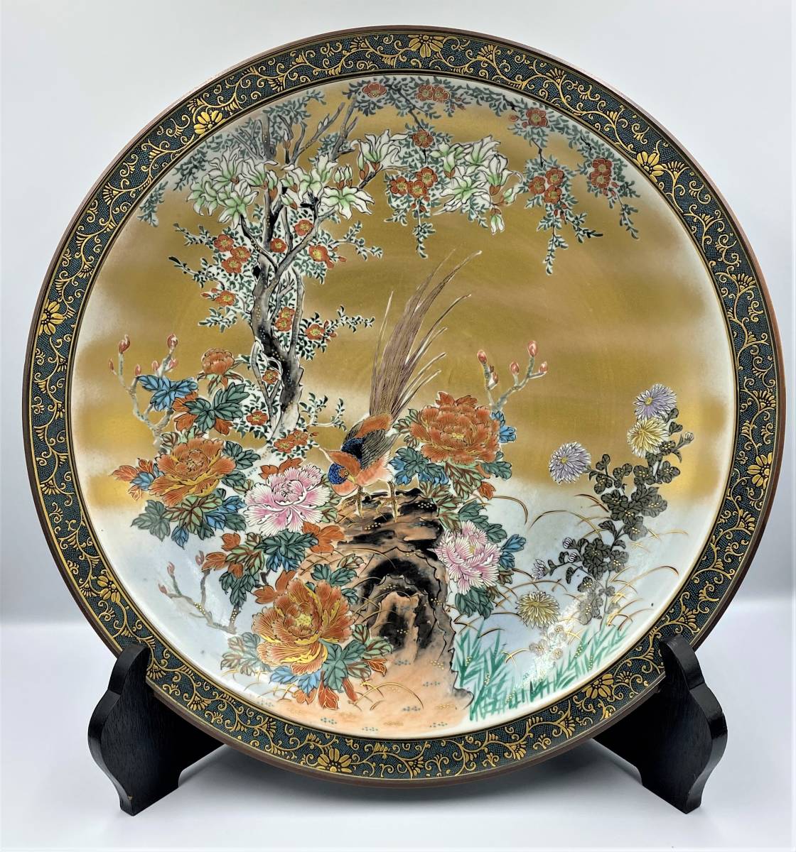 九谷焼、松月の金彩花鳥図飾皿 九谷焼、松月の金彩花鳥図飾皿