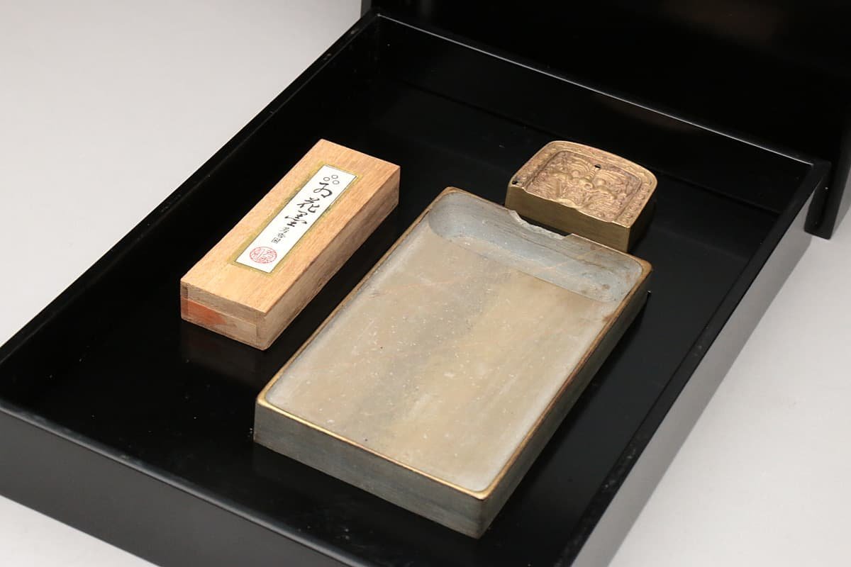 螺鈿　螺鈿細工　漆工　壁飾り 古美術品 漆芸 古美術 朝鮮美術漆器 李王家 木製漆塗 螺鈿細工 箱 二点 細密細工 極上