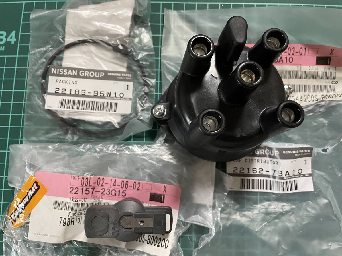 新品 サニトラ 後期 デスビキャップ ローター サニトラ 後期 デスビ