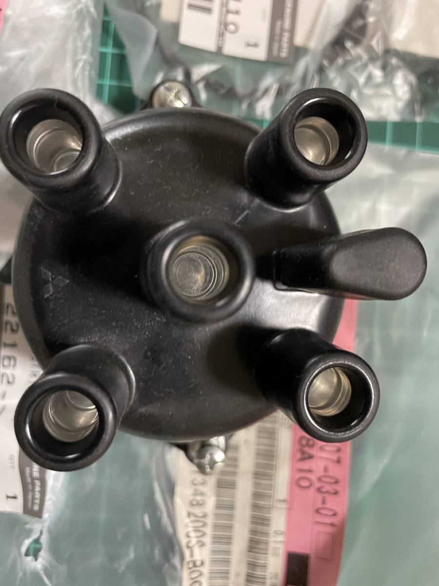 新品 サニトラ 後期 デスビキャップ ローター サニトラ 後期 デスビ