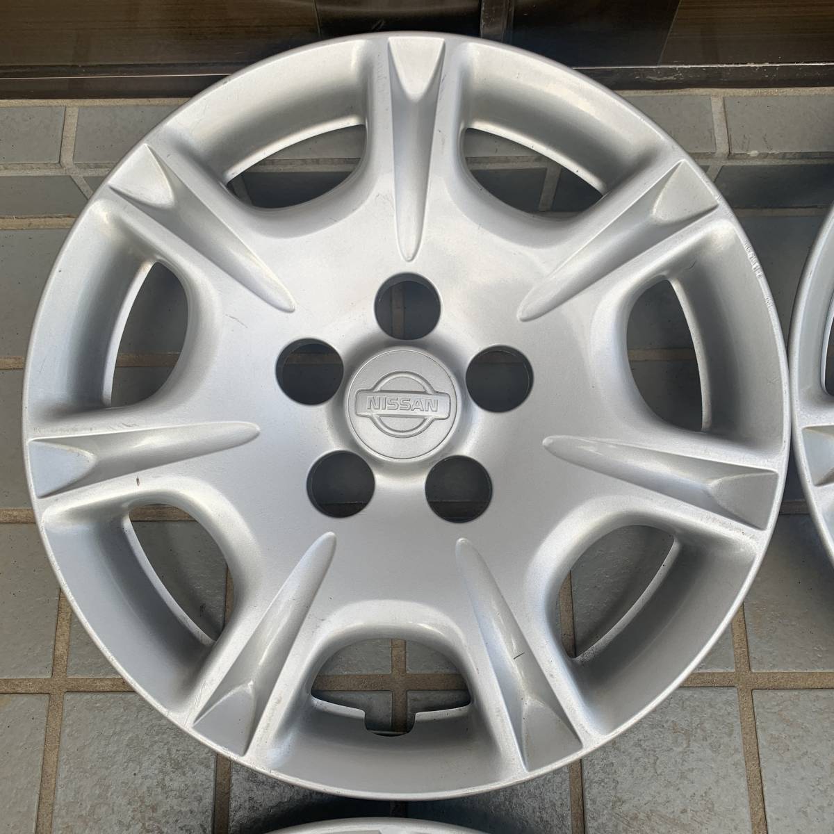 値下】旧車 日産 A33 セフィーロ 純正15インチホイールキャップ 4枚 