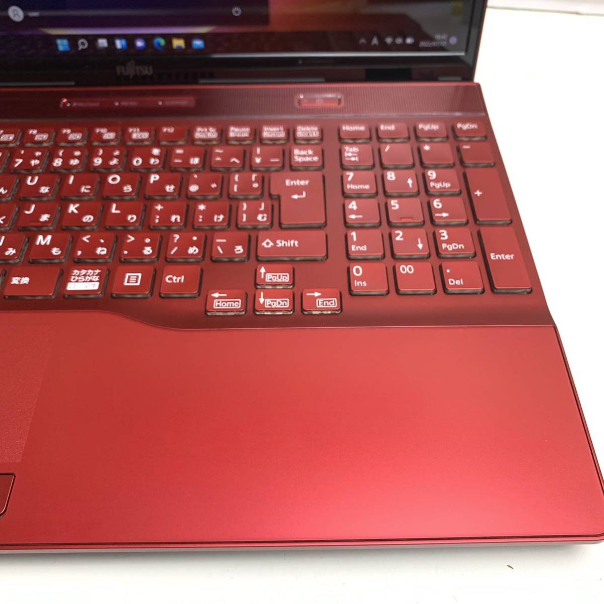 ☆PC専門☆美品【高性能 i7 +メモリ16GB(新品) +SSD512GB(新品