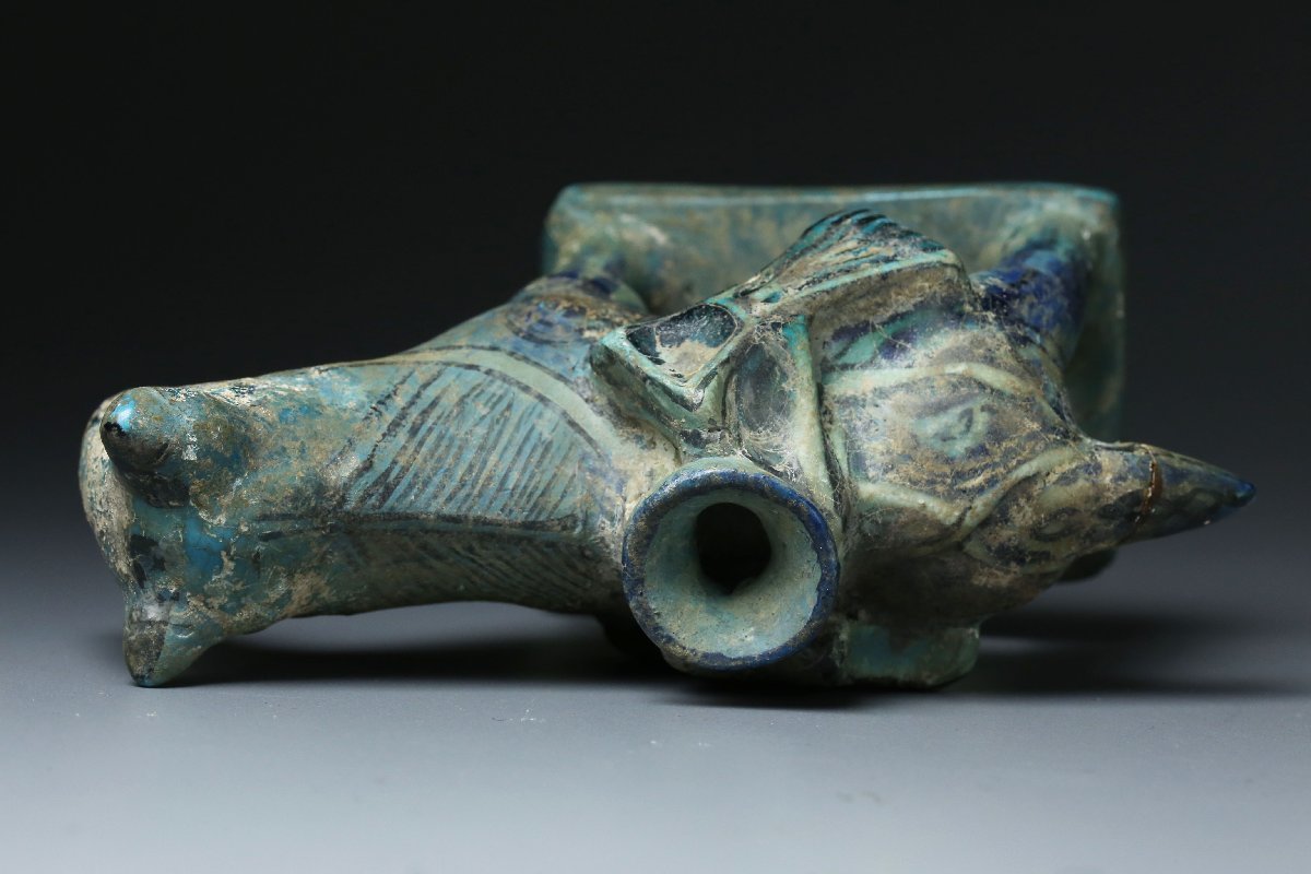 昊】ペルシャ古陶 象嵌青釉虹色銀化馬置物 発掘出土品 コレクター収蔵 