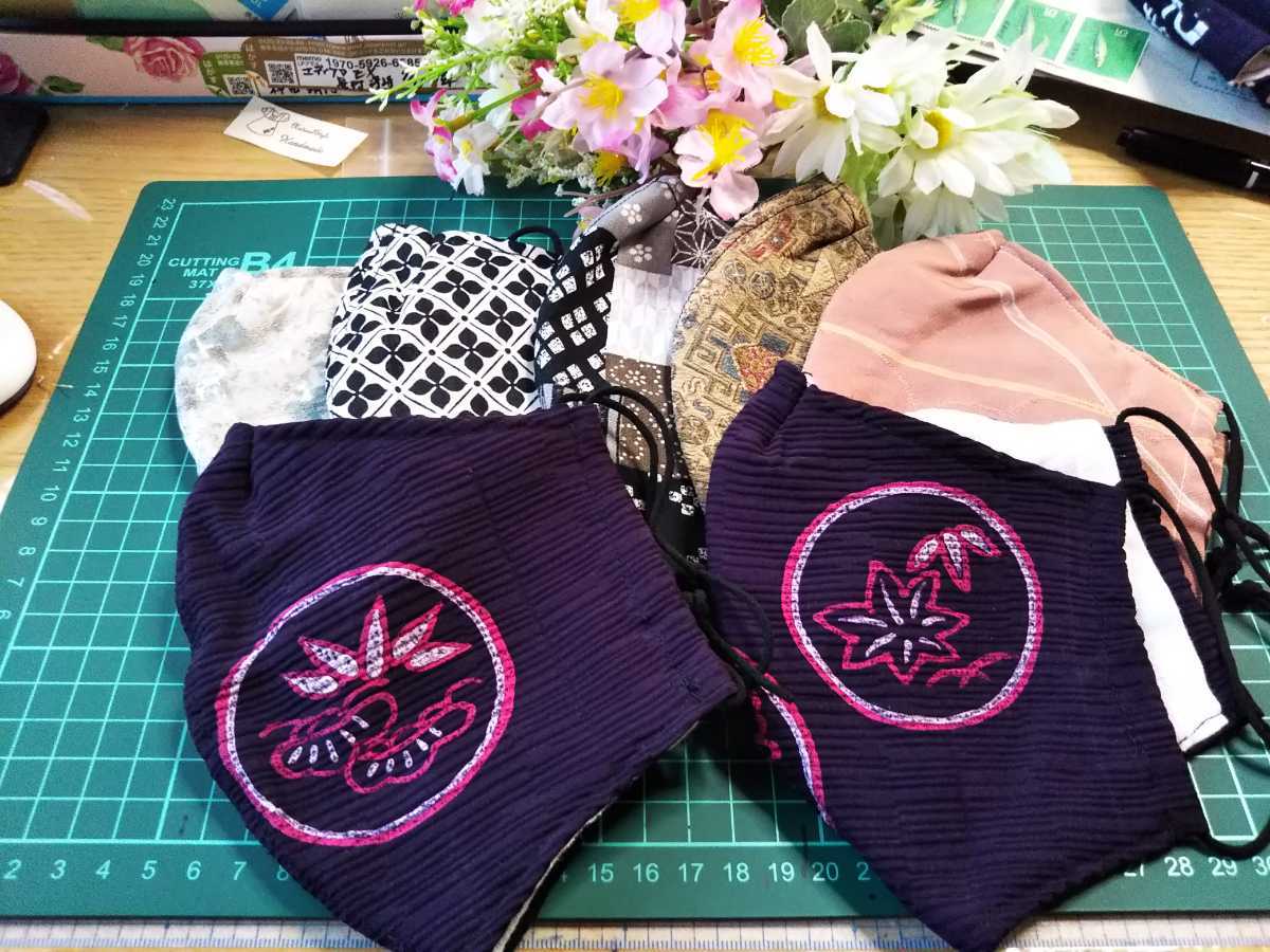 Sunns サンズ 鼻パット シリコンタイプ 箱蝶極小 しずく型 金色 2ペア入り かわいい新作