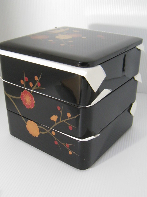 S35 輪島塗 重箱 松竹梅蒔絵 堅牢優美 未使用 美品 在銘 共箱