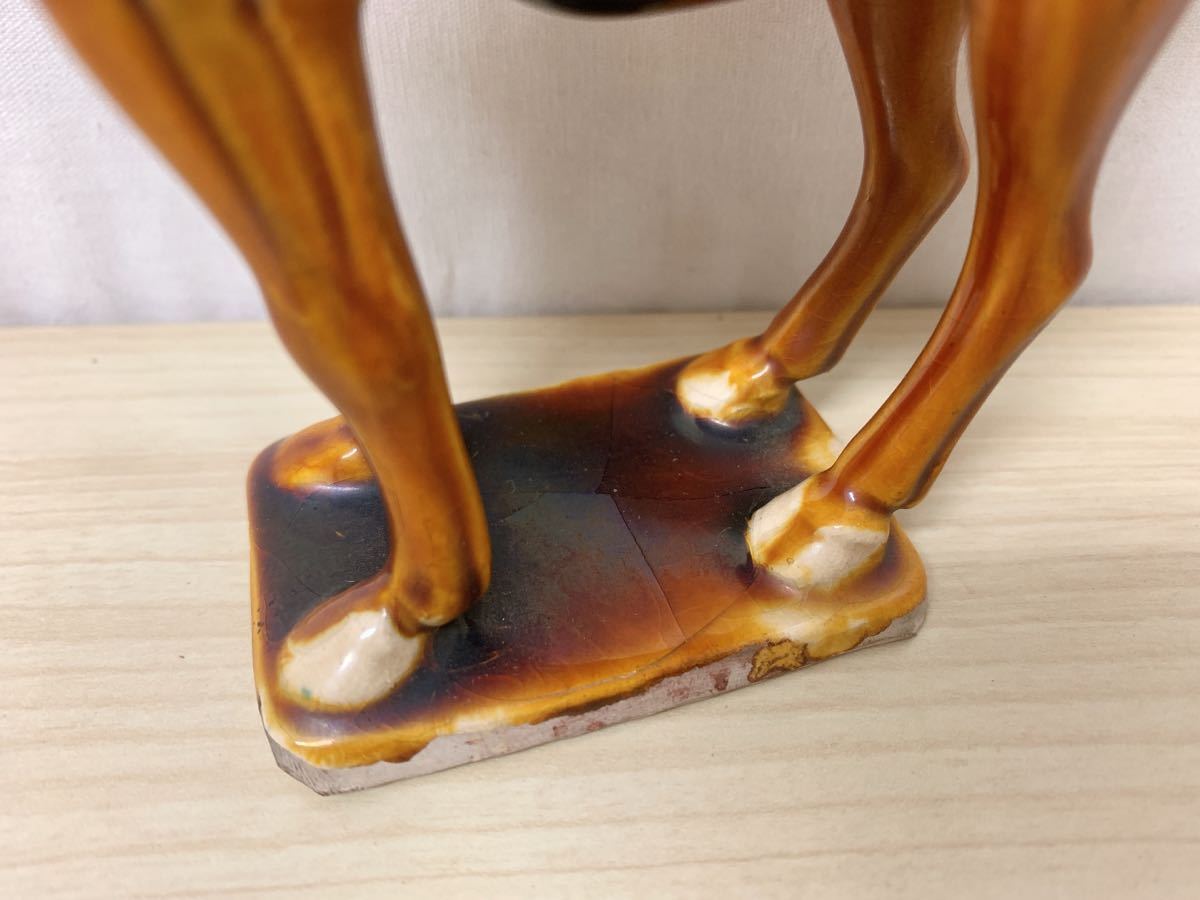 洛陽市美術陶瓷製 唐三彩 馬 6体 中国美術 古玩 置物 陶器 オブジェ