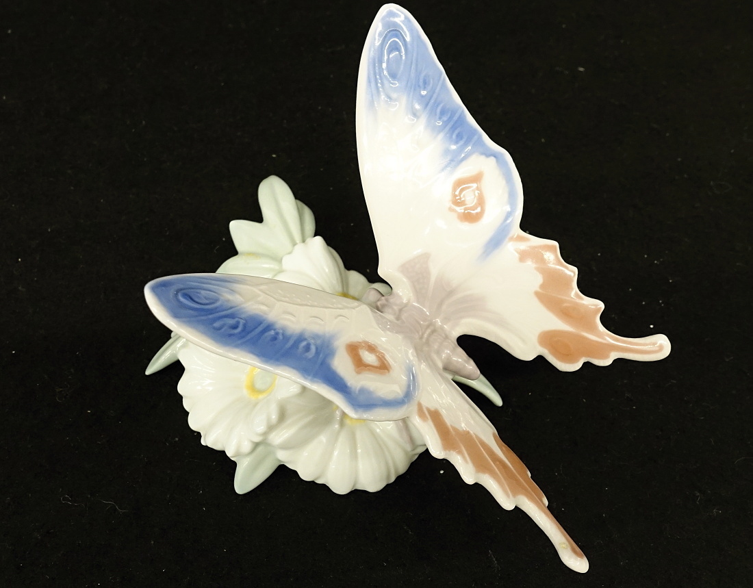 1円 おたからや C0713-31 リヤドロ 花と蝶 フィギュリン/置物 陶器の 