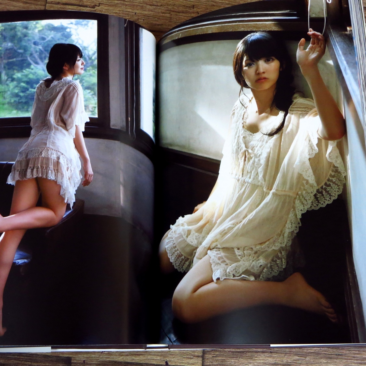 ○初版発行 鈴木愛理 全集2010-2013 『 卒業 』写真集 DVD未開封 ℃-ute